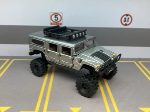 Hummer H1 Lifted 4x4 Truck 1/64 Diecast Customized Johnny Lightning Custom - Picture 1 of 10