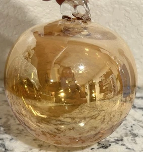 Hand Blown Holiday Christmas Ornament Round Bulb Art Glass Ball Amber READ - Picture 1 of 9