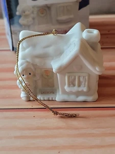 Precious Moments Sugar Town "Sam's House" 530468 Ornament in box - Picture 1 of 5