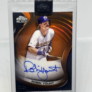 ROBIN YOUNT 2022 TOPPS CHROME BLACK ORANGE /25 AUTOGRAPH BASEBALL ON CWRD AUTO - Picture 1 of 2