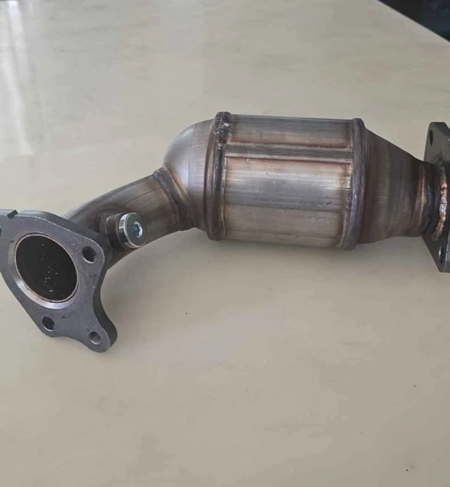 FITS 2003-2007 NISSAN MURANO 3.5L REAR NON-CARB CATALYTIC CONVERTER - Image 1 of 1