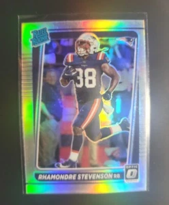 Rondre Stevenson/RB Patriots RC | Optik Silber Holo Prizm bewertet Rookie #237 - Bild 1 von 3