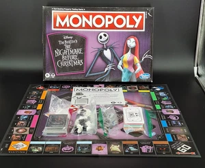 Monopoly Disney Tim Burton's The Nightmare Before Christmas Board Game - Picture 1 of 24
