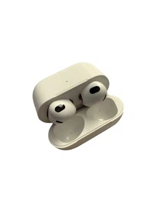 AirPods 3rd Generation - Leicht Defekt rechter Hörer leiser - Zdjęcie 1 z 3