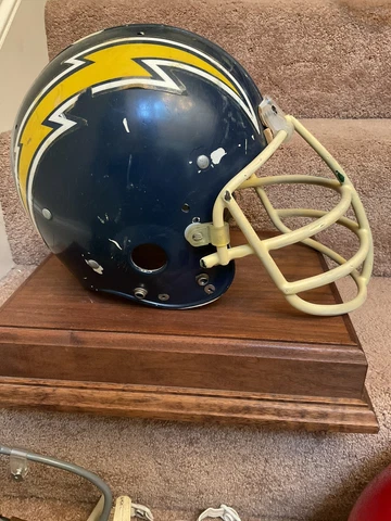 Vintage Game Used Riddell Kra-Lite II Football Helmet San Diego Chargers Cover