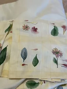 Croscill Queen Bedskirt Dust Ruffle Yellow Floral Garden Vintage Green Leaves - Picture 1 of 9