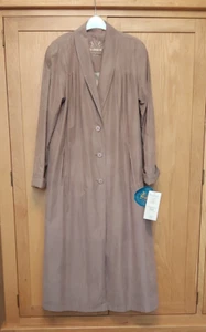 Berghaus - Beige All Weather Raincoat - Size 14 - Picture 1 of 11