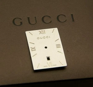 Nuevo dial de repuesto Gucci para reloj 8600 para hombre - blanco roto - Imagen 1 de 1