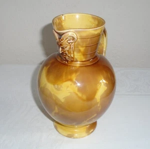Jarra/jarra de cerámica vintage/antigua victoriana de mayólica "dorica" de Wedgwood - Imagen 1 de 19