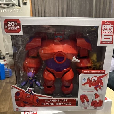 Raro Disney Big Hero 6 Flame Blast Flying Baymax Figura Hablando BANDAI. NUEVO EN CAJA FS Foto 1 de 3