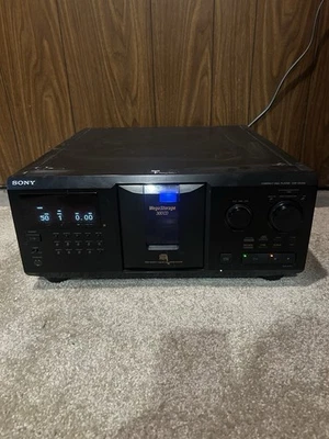 Sony CDP-CX355 Mega 300 CD Compact Disc Changer Player Tested Working No Remote - Image 1 of 4