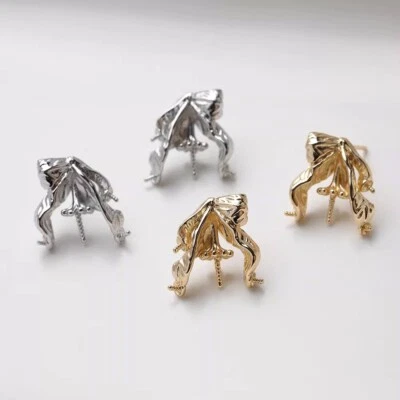 Aretes de pajarita irregulares de geometría 2 piezas con copa de perlas, pendientes de clavija de perlas Foto 1 de 4