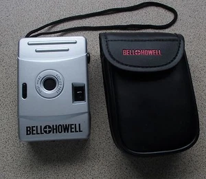 Bell + Howell 35mm Focus Free Pocket Camera 28mm Lens with Case & WRIST STRAP - Picture 1 of 1