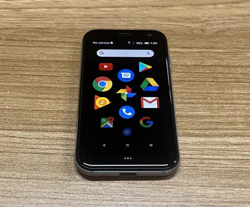 Smartphone Palm Phone PVG100 Pequeño Premium DESBLOQUEADO DE FÁBRICA 32GB Caja Abierta Foto 1 de 4