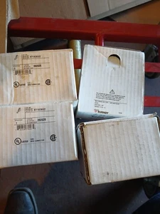 Lot Of4 B urndy K11A36U-2 .  2 Stra- 600 McMillan. 3/8 Stud  - Picture 1 of 2