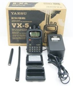 YAESU STANDARD VX-5 50/144/430MHz Triband Radio 5W + Extras Excellent Cond. - Zdjęcie 1 z 20