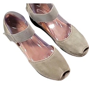 L’Amour Des Pieds Amadour graue bequeme Wildleder-Sandalen W9 – Peeptoe Mary Janes gebraucht, in einwandfreiem Zustand - Bild 1 von 10
