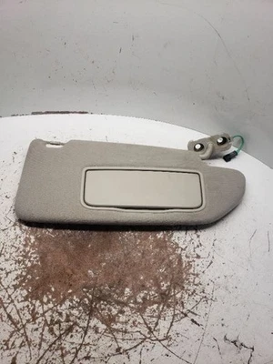 Passenger Sun Visor With Illumination Fits 05-09 VOLVO 60 SERIES 1068037 - Image 1 of 4