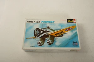 Revell Boeing P-26A (J2R) Modellino Aereo (JSF6) 1:72 Kit Plastica Peashooter H656 - Foto 1 di 8