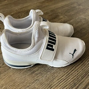 Puma Axelion Slip On Youth White Sneakers Casual Shoes Sz 4.5C 37675110 - Picture 1 of 6