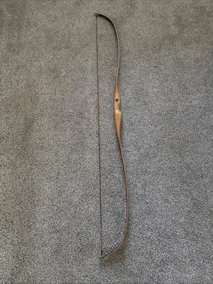 Bear Archery Kodiak Glass Powered Cub Recurve Bow 48# 64"  DR9 48 Vintage - Image 1 of 4