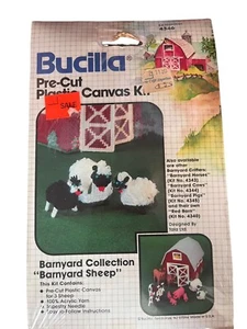 Vintage Bucilla vorgeschnitten Kunststoff Leinwand Nadelspitze Kit Barnyard Schafe - Bild 1 von 3