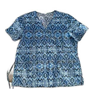 Blue Patterned V-Neck Scrub Plus Size Top 2X - Picture 1 of 13