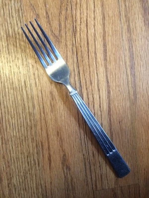 World Tableware Libbey Stainless Glossy Ridges GIBRALTER ~ DINNER FORK  8 1/8"  - Image 1 of 3