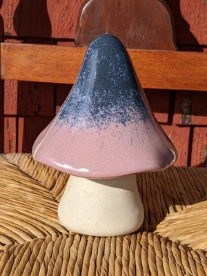"Estatua de jardín de setas de cerámica Target 7"" decoración del hogar exterior umbral azul rosa" Foto 1 de 4