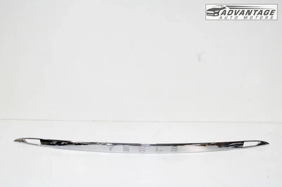 Tesla Model S 2012-2020 tapa del maletero trasero puerta levadiza moldura cromada OEM Foto 1 de 4