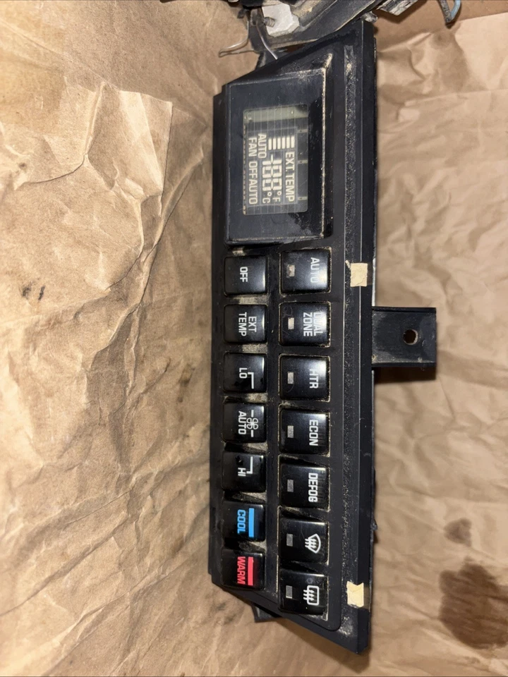 91 92 93 94  Buick Park Avenue LeSabre AC HEATER AIR TEMPERATURE CLIMATE Control - Image 1 of 4