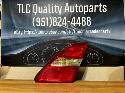 2001 - 2003 雷克萨斯 LS430 乘客右内尾灯 — 第 1/4 张图片