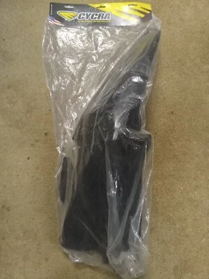 Cycra Powerflow Rear Fender Black Yamaha YZ450F YZ250F 14 15 16 17 18 2014 2015 - Image 1 of 3