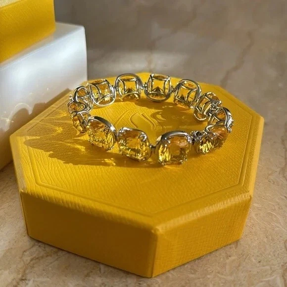 935 Silver With 28.13 TCW Cushion Cut Citrine Classic Tennis Bracelet For Woman - Image 1 of 4