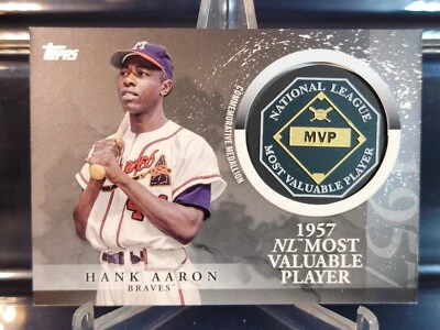 2023 Topps Update #MVP-HA Hank Aaron 1957 NL MVP Relic Braves - Image 1 of 4