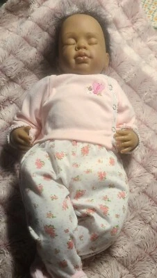 ASHTON DRAKE LIFELIKE REBORN AFRICAN AMERICAN BABY DOLL ♡  LONG EYELASHES ♡ 20"  - Image 1 of 4