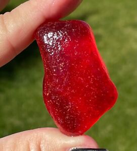 BIG THICK & FROSTY **JUICY RED** SEAGLASS SLAB FROM RUSSIA WITH UV GLOW!