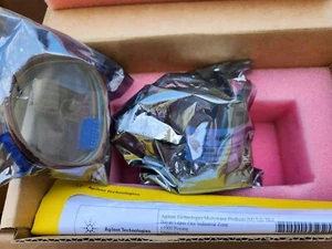 Agilent 87106B  Multiport Coaxial Switch DC To 20GHz SP6T - Picture 1 of 6