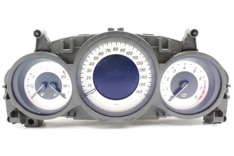 14 15 Medidores de cuadro de instrumentos de cabezal velocímetro Mercedes-Benz C250 C350 14.572 Foto 1 de 4