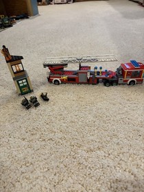 LEGO 60112 Lego City Fire Engine Retired 100% Complete ( No Instructions )