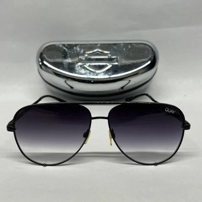 Gafas de sol Quay X Desi High Key 126 aviador púrpura degradado con estuche rígido HD Foto 1 de 4