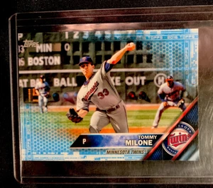 /10 Case raro Hit 2016 Topps Series 2 Tommy Milone SSP Twins MLB #624 béisbol - Imagen 1 de 2