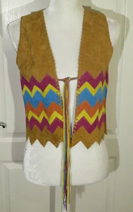NWT Tan ASOS Zig Zag SUEDE CROPPED VEST Fringe Tie Front Festival Boho Groovy S - Picture 1 of 12