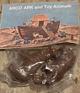 Juego vintage Arco Arca de Noé animales elefantes hipopótamos hipopótamos en paquete - Imagen 1 de 4