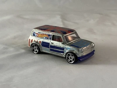 风火轮 1967 年奥斯汀迷你 Van 2015 ZAMAC 未上色 PR5s — 第 1/4 张图片