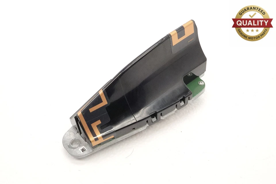 2017 - 2019 BMW 540i G30 SHARK FIN / ROOF ANTENNA OEM 9303040 - Image 1 of 4