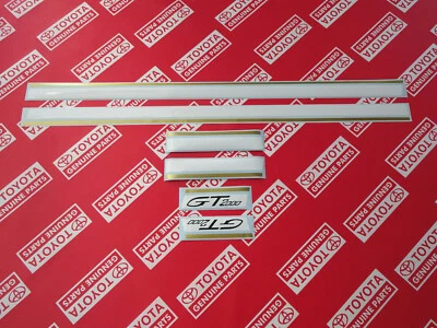 1974 1975 1976 1977 RA21 RA23 RA24 RA25 RA28 RA29 RA35 Toyota Celica GT 2000 Foto 1 de 4