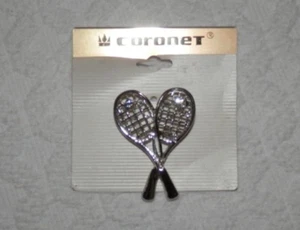 NEW Doubles Tennis Racket Pin With Rhinestones - Bild 1 von 2