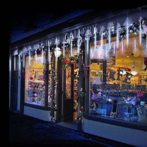 LED Dripping Icicle String Lights - Picture 1 of 7