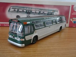 CORGI CLASSICS NEW YORK TRANSIT GM FISHBOWL BUS MODEL US54308 1:50 - Picture 1 of 3